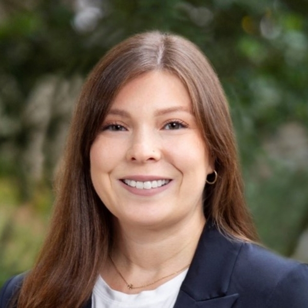 Gaby Leal